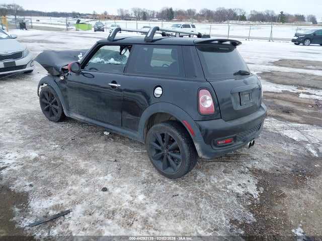 2012 MINI COOPER S WMWSV3C53CTY19426 Photo 2
