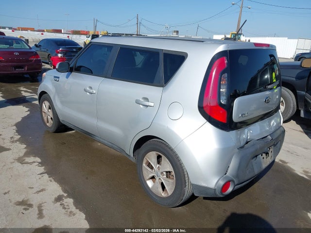 KNDJN2A28G7853961 KIA Soul