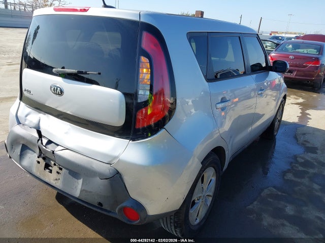 KNDJN2A28G7853961 KIA Soul