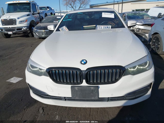 WBAJA9C52JB249125 BMW 530e Iperformance