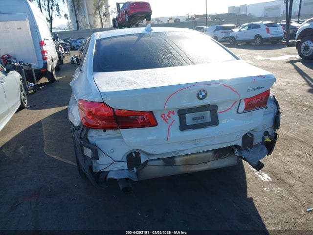 WBAJA9C52JB249125 BMW 530e Iperformance