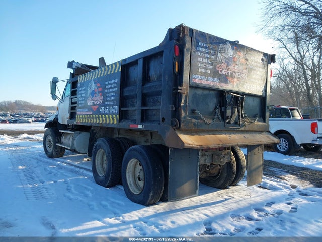 Auction sale of the 1999 Sterling Truck Lt 9513, vin: 2FZXKEDB1XAA49438, lot number: 44292193