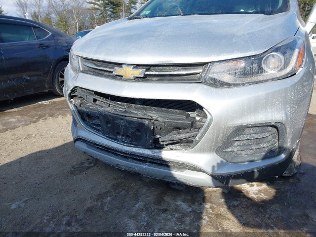 KL7CJPSB3KB736047 Chevrolet Trax Lt