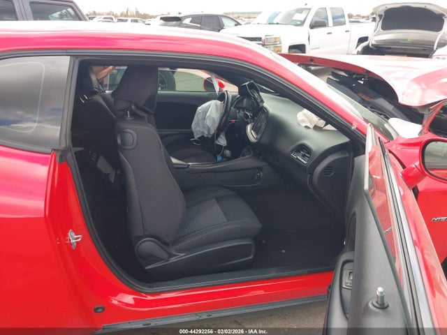 2016 DODGE CHALLENGER 2C3CDZBT3GH138123 Photo 4