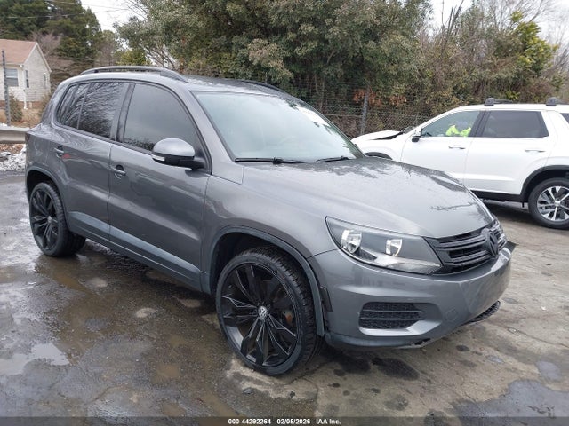 2016 VOLKSWAGEN TIGUAN WVGBV7AX2GW561849