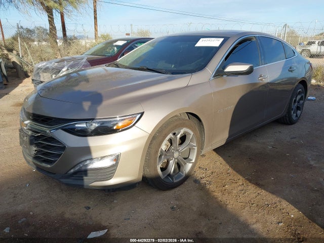 1G1ZD5ST7NF128491 Chevrolet Malibu Fwd Lt