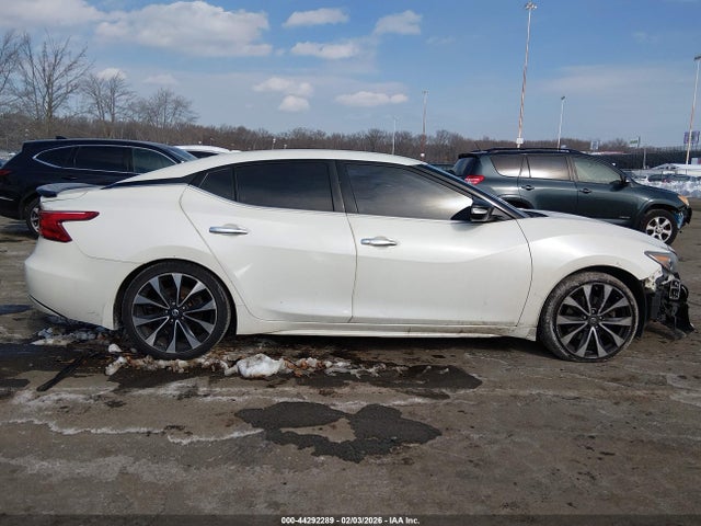 44292289 :رقم المزاد ، 1N4AA6APXGC902329 vin ، 2016 Nissan Maxima 3.5 Sr مزاد بيع