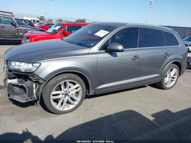 Audi Q7 3.0t Premium 2017 WA1VAAF77HD033573 Image 14