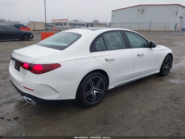 2025 MERCEDES-BENZ E 350 W1KLF4GB3SA153405 Photo 3