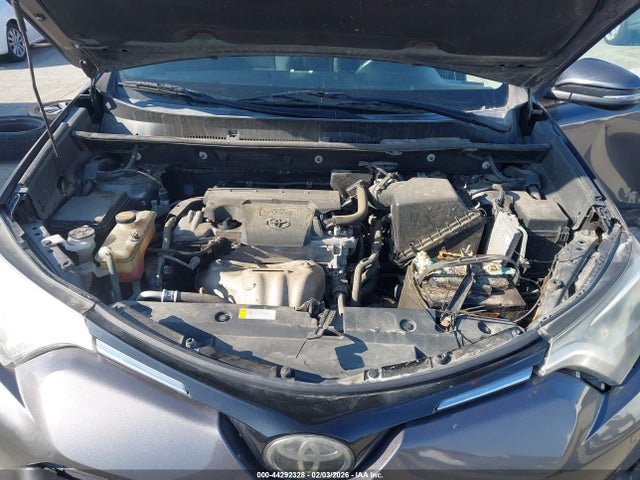 Toyota Rav4 Xle 2017 2T3RFREV1HW541564 Image 10