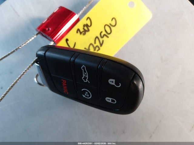 Chrysler 300 300s 2019 2C3CCABG1KH559807 Image 11