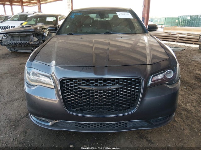 Chrysler 300 300s 2019 2C3CCABG1KH559807 Image 13