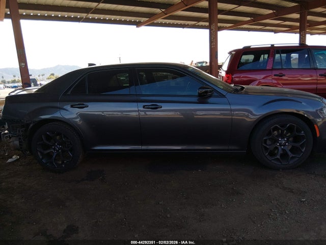 Chrysler 300 300s 2019 2C3CCABG1KH559807 Image 14