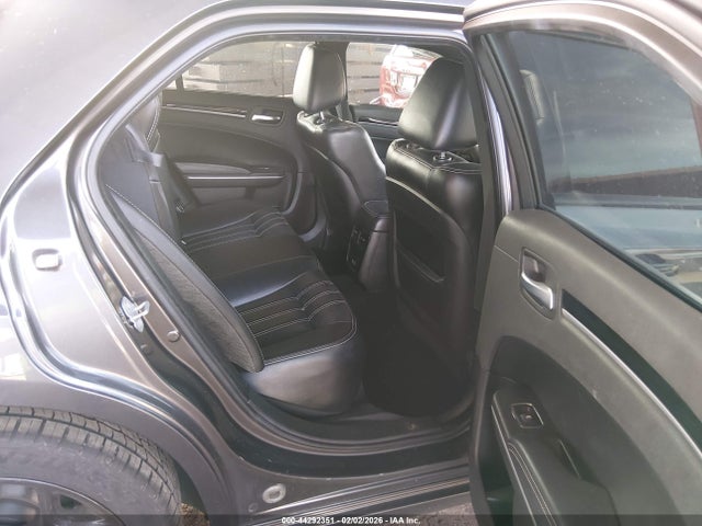 Chrysler 300 300s 2019 2C3CCABG1KH559807 Image 8