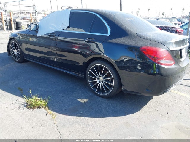 55SWF4JB5HU191071 Mercedes-Benz C 300 Sport