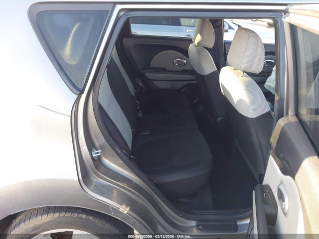 KNDJN2A24H7482489 KIA Soul