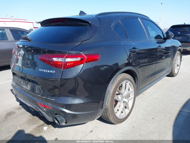 ZASFAKNNXJ7B73323 Alfa Romeo Stelvio Ti Sport Awd