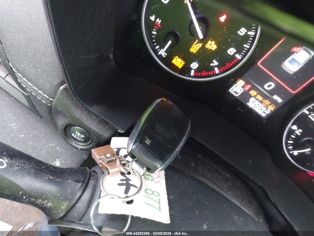 Продажа на аукционе авто 2025 Subaru Legacy Premium, vin: 4S3BWAD60S3003266, номер лота: 44292398