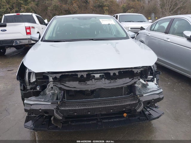 Продажа на аукционе авто 2025 Subaru Legacy Premium, vin: 4S3BWAD60S3003266, номер лота: 44292398
