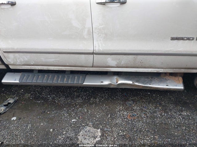 1GT423E8XFF111155 GMC Sierra 3500hd Slt