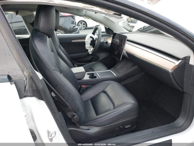 Продаж на аукціоні авто 2022 Tesla Model 3 Long Range Dual Motor All-wheel Drive, vin: 5YJ3E1EB5NF360369, номер лоту: 44292489