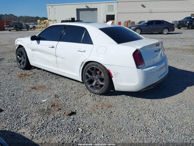 Продажа на аукционе авто 2020 Chrysler 300 300s, vin: 2C3CCABG0LH225320, номер лота: 44292500