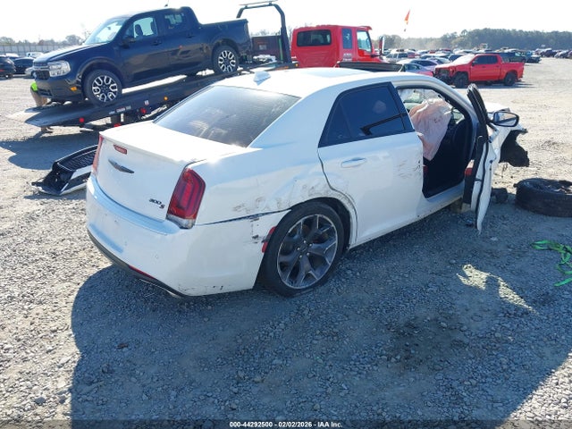 Продажа на аукционе авто 2020 Chrysler 300 300s, vin: 2C3CCABG0LH225320, номер лота: 44292500