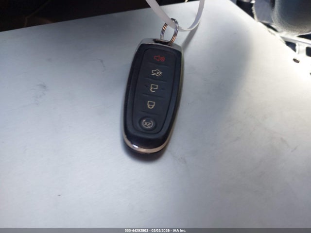 Продаж на аукціоні авто 2017 Ford Escape Titanium, vin: 1FMCU0JD3HUA80039, номер лоту: 44292503