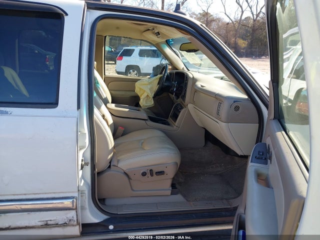 44292519 :رقم المزاد ، 1GKEC16Z53J102518 vin ، 2003 Gmc Yukon Xl 1500 Slt مزاد بيع