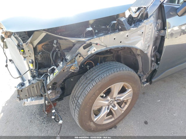 Toyota Rav4 Xle 2025 2T3W1RFV4SC322901 Image 6