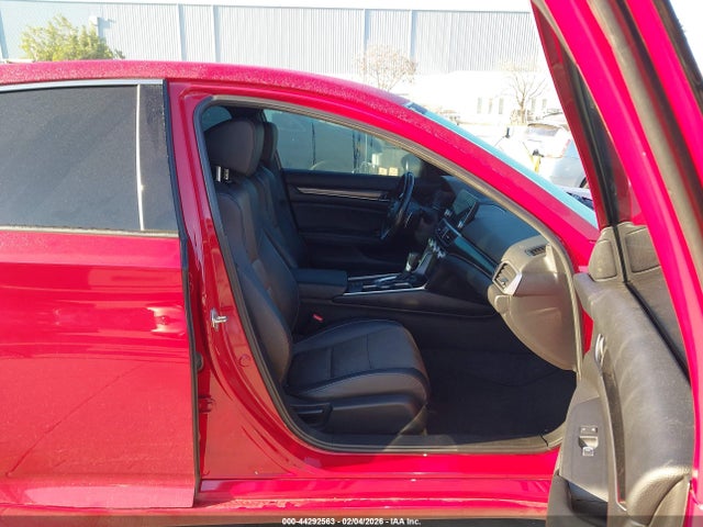 1HGCV1F30LA120824 Honda Accord Sport