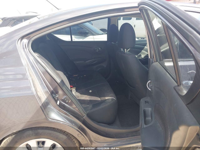 3N1CN7AP4FL941937 Nissan Versa 1.6 Sv