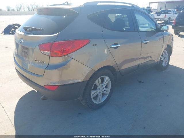 2011 HYUNDAI TUCSON KM8JU3ACXBU206422 Photo 3