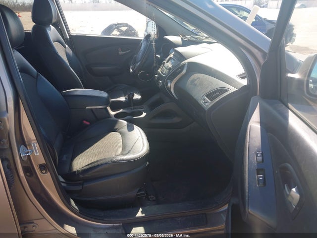 2011 HYUNDAI TUCSON KM8JU3ACXBU206422 Photo 4