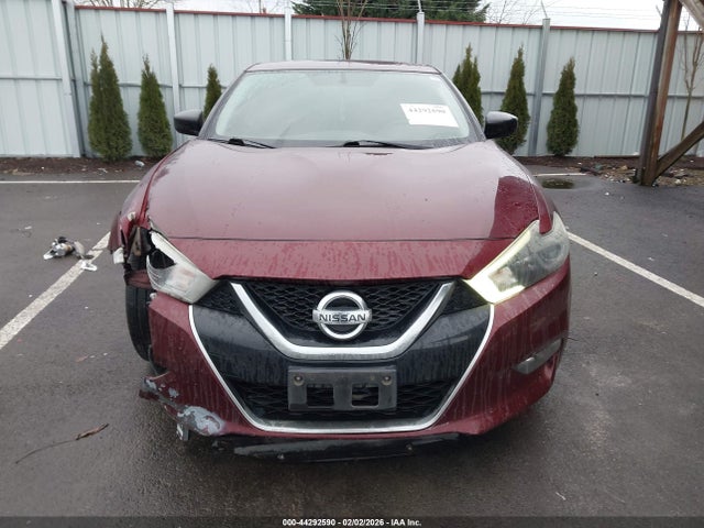 1N4AA6AP5JC371032 Nissan Maxima 3.5 S