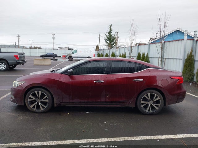 1N4AA6AP5JC371032 Nissan Maxima 3.5 S