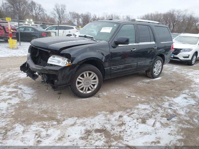 5LMJJ2J50EEL07369 Lincoln Navigator