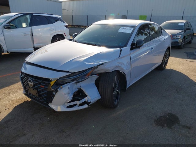1N4BL4CW6SN307028 Nissan Altima Sr Awd