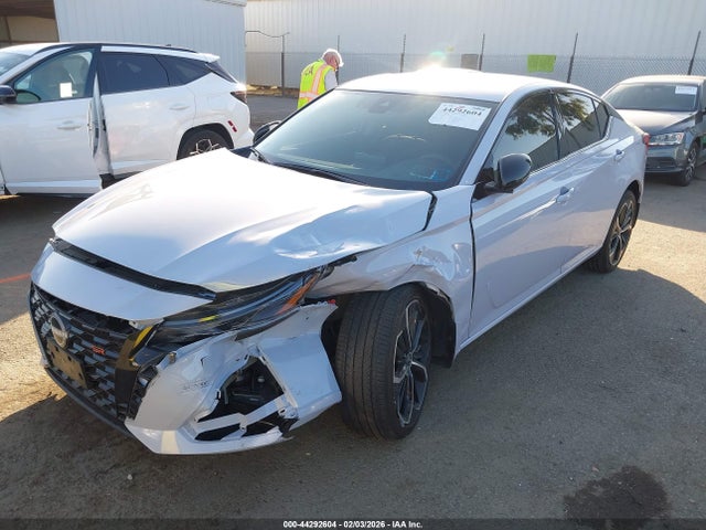 1N4BL4CW6SN307028 Nissan Altima Sr Awd