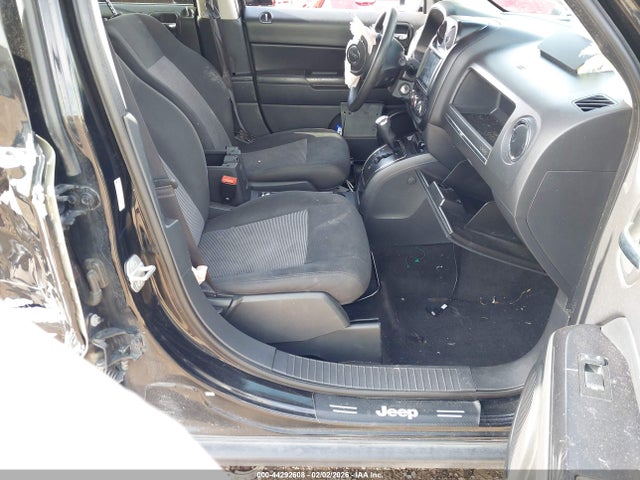 1C4NJRBB2FD184784 Jeep Patriot Sport