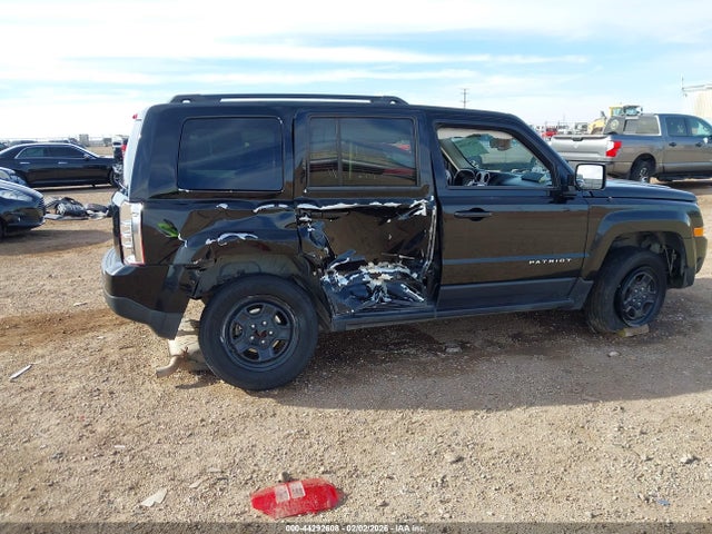 1C4NJRBB2FD184784 Jeep Patriot Sport