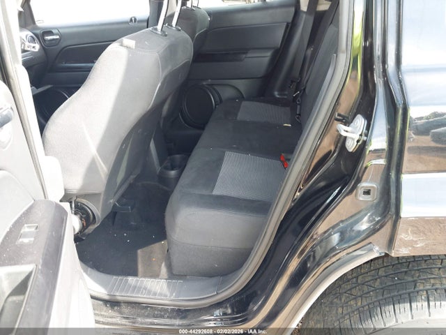 1C4NJRBB2FD184784 Jeep Patriot Sport
