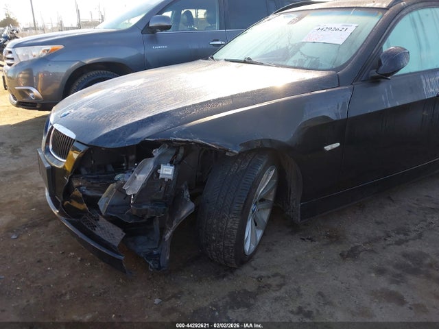 2007 Bmw 328i მანქანა იყიდება აუქციონზე, vin: WBAVS13507FX16091, აუქციონის ნომერი: 44292621