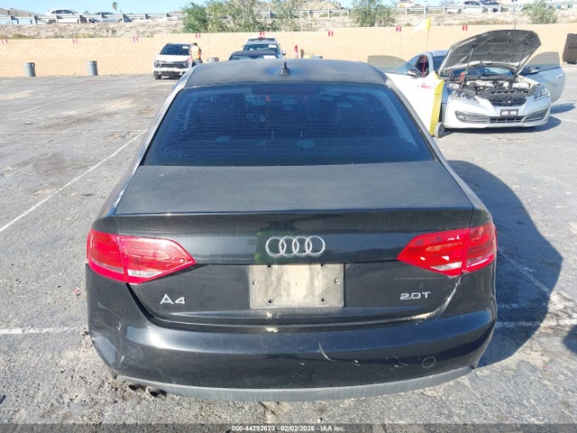 2011 AUDI A4 WAUAFAFLXBN031821 Photo 2