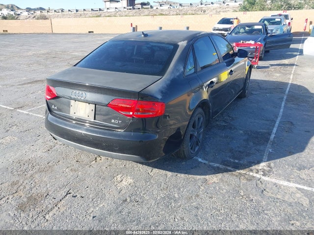2011 AUDI A4 WAUAFAFLXBN031821 Photo 3