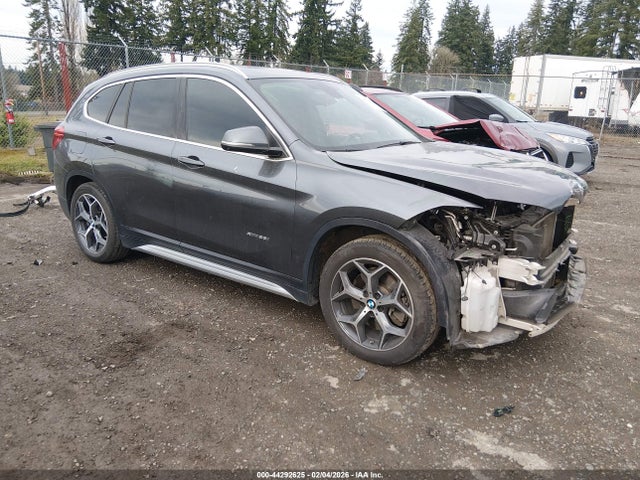 2016 BMW X1 WBXHT3C36G5E56587