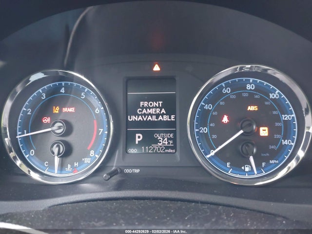 2T1BURHE6JC070367 Toyota COROLLA LE