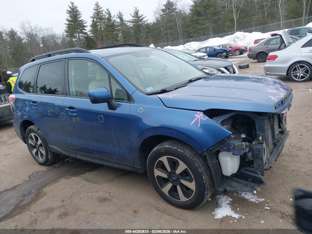 Subaru Forester 2.5i Premium 2017 JF2SJAEC3HH482377 Image 14