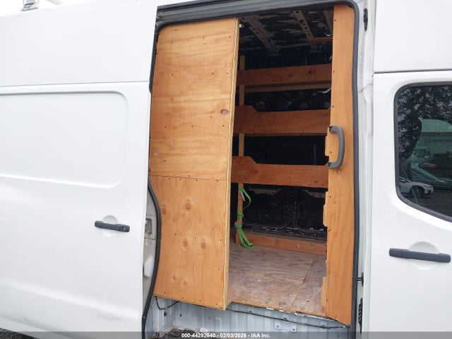 1N6BF0LY3KN810928 Nissan Nv Cargo Nv2500 Hd Sv V6