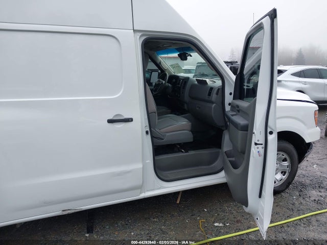1N6BF0LY3KN810928 Nissan Nv Cargo Nv2500 Hd Sv V6